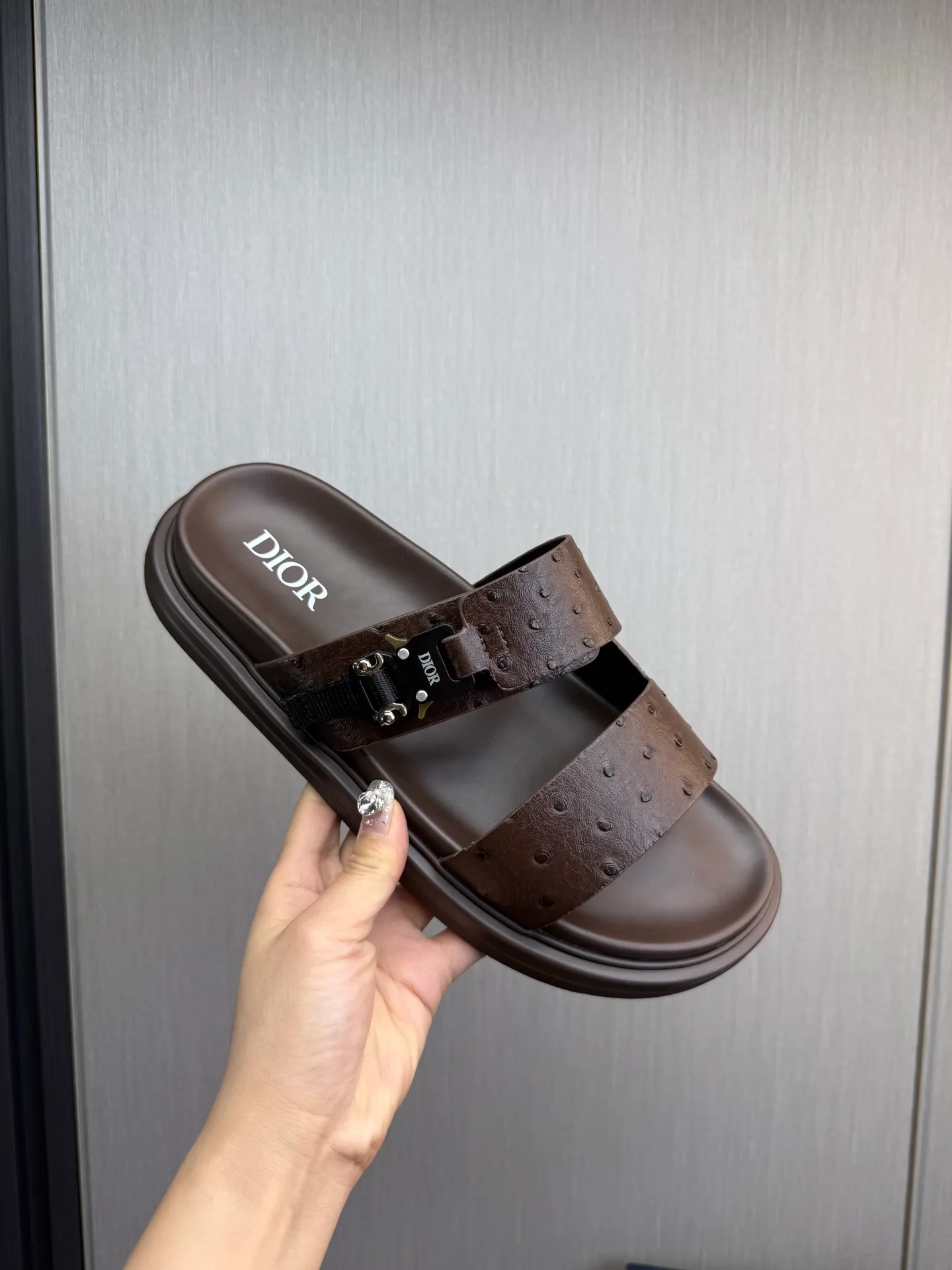 Men's shoes 300💰 Dior. Men's slippers🩴 Official website 1:1 production 38-45 size 45 46 🉑️Customized original material shipped✅